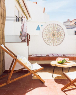 Отель WOT Ericeira Lodge  Эрисейра